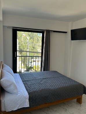 舒適雙人房, 花園景 | 防敏寢具、羽絨被、免費 Wi-Fi、床單