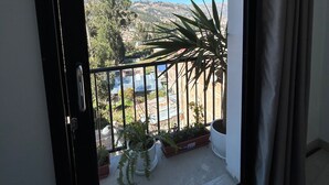 Unclassified image, 2 of 50, button - Central Climbing Hostel (Independencia)