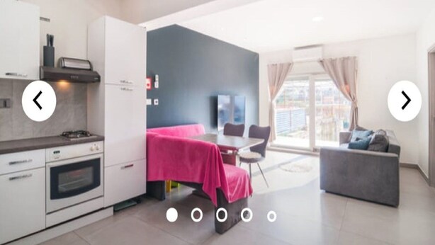 Apartemen (Apartments Andrea - Three Bedroom Apa) | Ruang keluarga