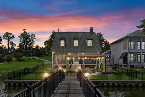 False River Waterfront - Pets - Fire Pit - Porch