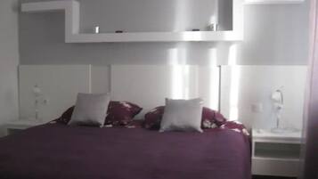 Apartment (Apartments Paula - One Bedroom Apartm) | 3 bedrooms, cribs/infant beds, free WiFi