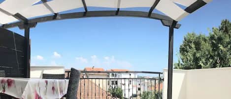 Apartment (Apartments Paula - Luxury One Bedroom) | Terrace/patio