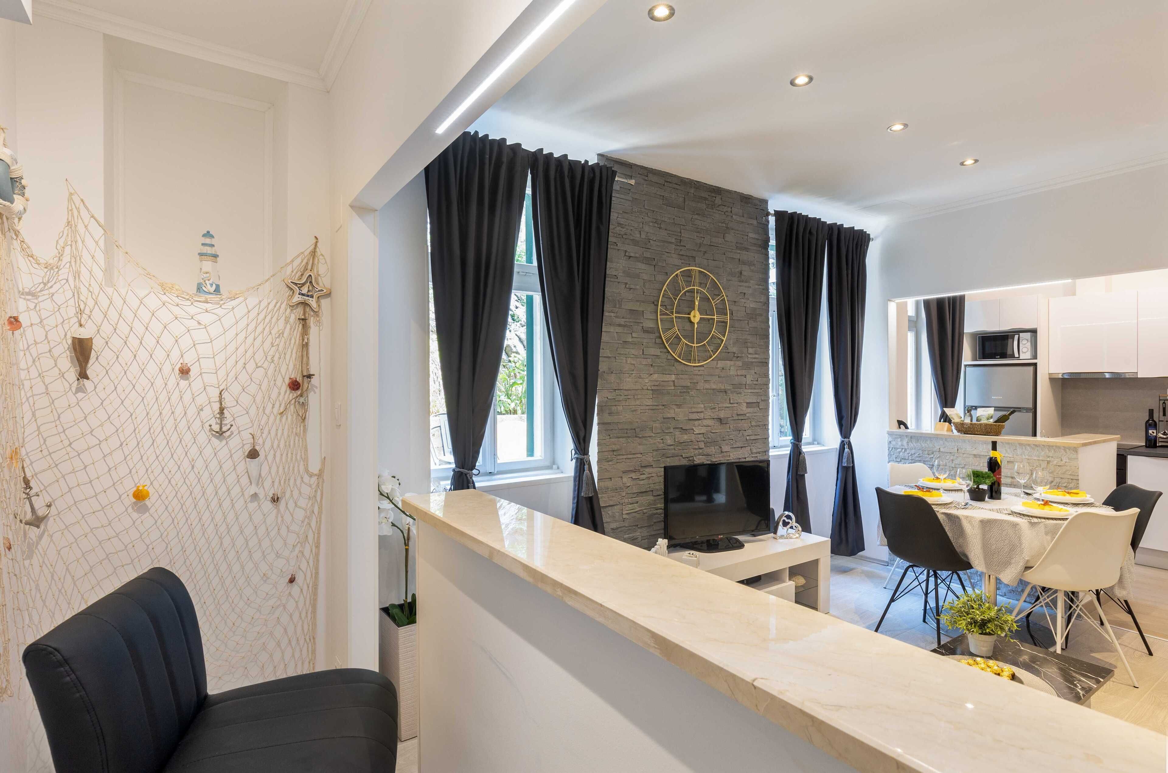 Apartamento (One Bedroom Apartment with Terrace) | Cozinha privada | Geladeira