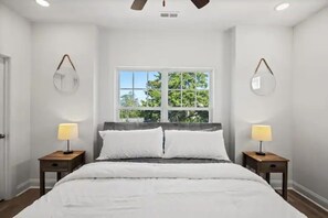 4 Schlafzimmer, Bügeleisen/Bügelbrett, WLAN, Bettwäsche