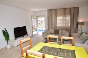 Interior - 2 Bedroom Apartment in Marsa (Marsa)
