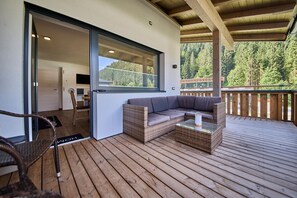 Comfort Apartment, 2 Bedrooms, Balcony, Mountain View | Balcony - Haus Joan - Apartments (Saalbach-Hinterglemm)