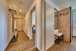 Living area - Haus Joan - Apartments (Saalbach-Hinterglemm)