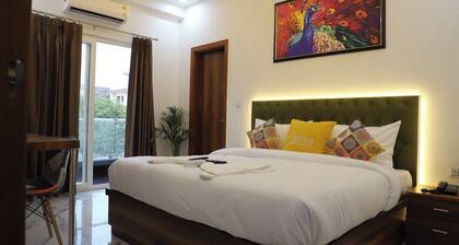 Opulent Inn By Lime Tree Hotels