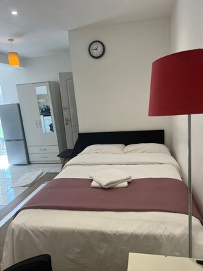 Estudio | Wifi gratis y ropa de cama 