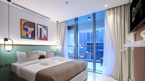 Apartment - Elite LUX Holiday Homes - Elegant 2BR Suite in Business Bay Dubai (Dubai)