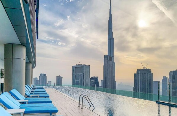 Apartment | 2 bedrooms - Elite LUX Holiday Homes - Paramount LUX 2BR in Business Bay Dubai (Dubai)