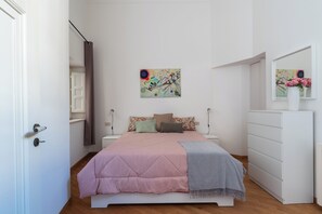 Tabla de planchar con plancha y wifi gratis