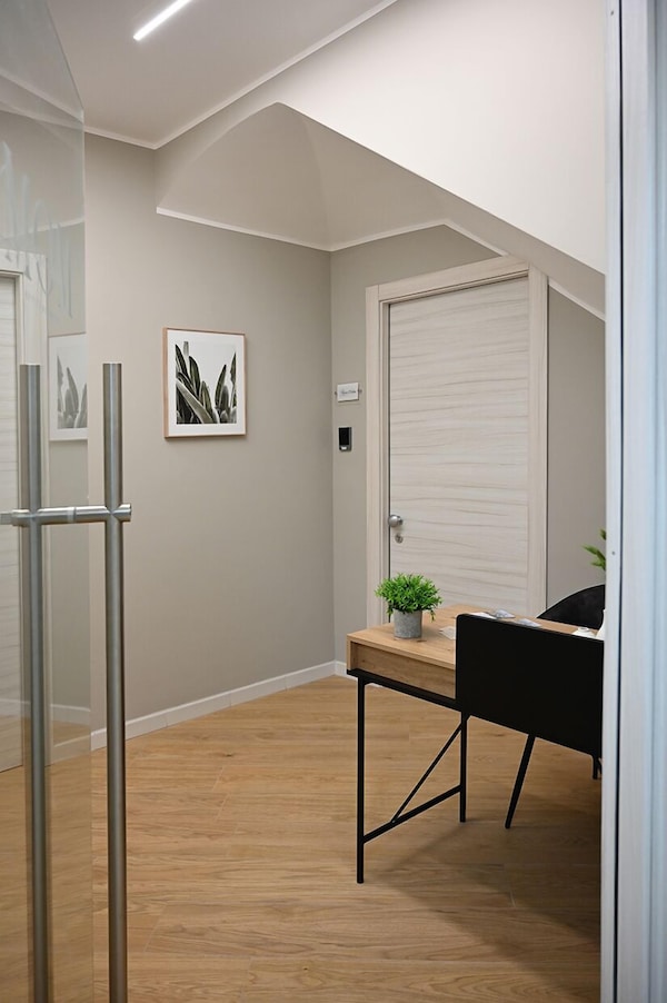 Mom Apartment Rooms&suites - Tivoli