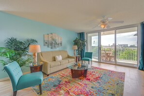 Apartment (3 Bedrooms) | Interior - Water-view Barefoot Resort Condo w/ 2 Balconies! (North Myrtle Beach)