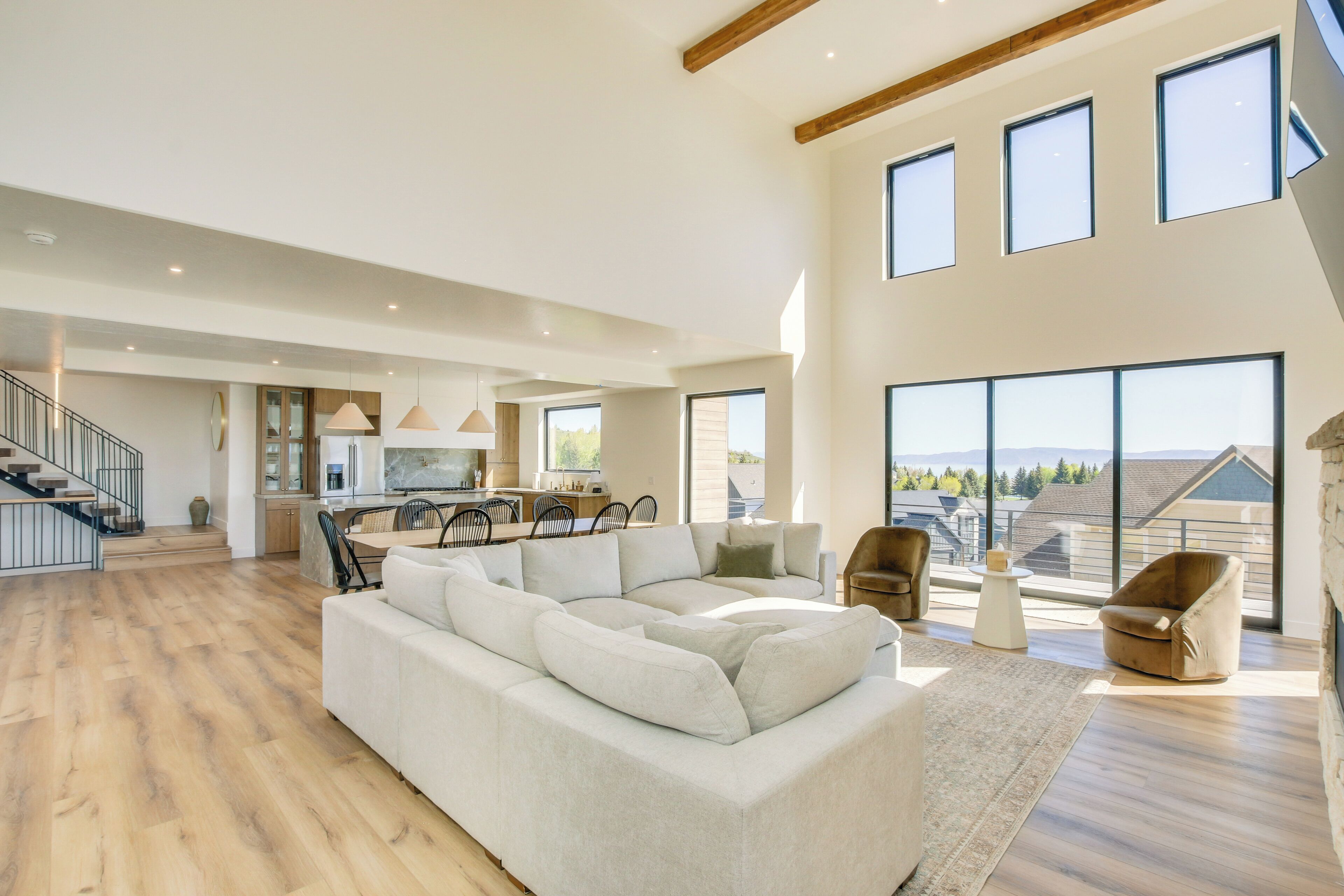 Rumah (6 Bedrooms) | Interior