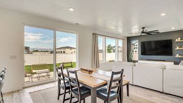 House (3 Bedrooms) | Front of property