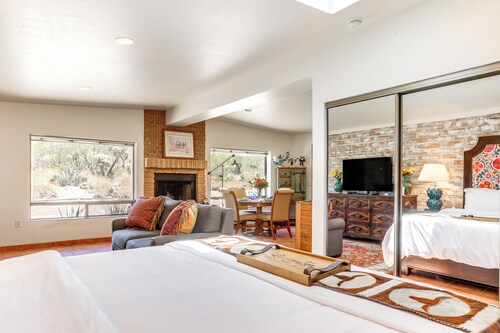 Near Hiking: Mtn-view Tucson Studio Retreat