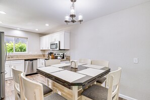 Huoneisto (2 Bedrooms) | Sisätilat