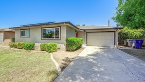 House (3 Bedrooms) | Interior - Family-friendly Clovis Home w/ Gas Grill + Patio! (Clovis)