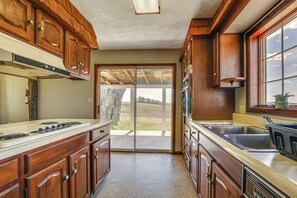 House (4 Bedrooms) | Interior - Wellsboro Farmhouse w/ Grill & Fire Pit! (Wellsboro)