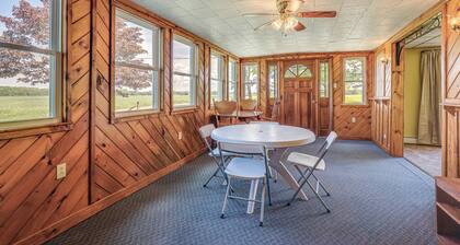 Wellsboro Farmhouse w/ Grill & Fire Pit!