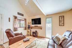 Interior - Pine Cabin w/ Fire Pit & Gazebo - Steps to Trails (Pine)