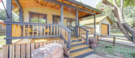 House (3 Bedrooms) | Front of property
