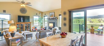 스피어피시 리트리트, 벽난로와 산 전망 포함!