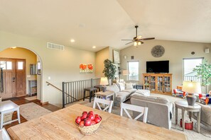 Casa (2 Bedrooms) | Interior