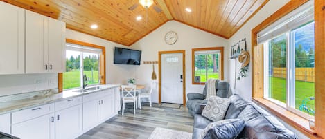 House (1 Bedroom) | Interior