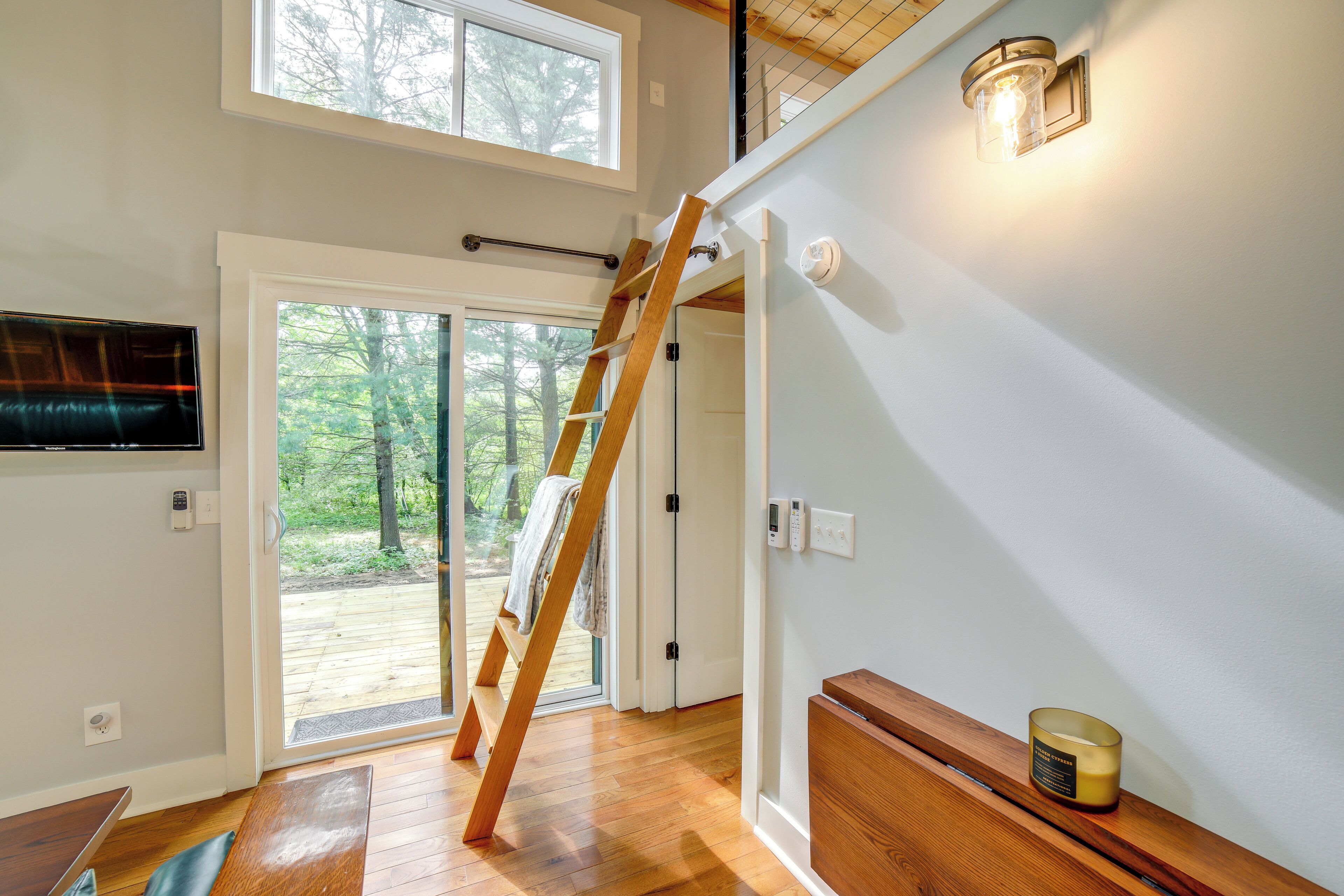 House (1 Bedroom) | Interior