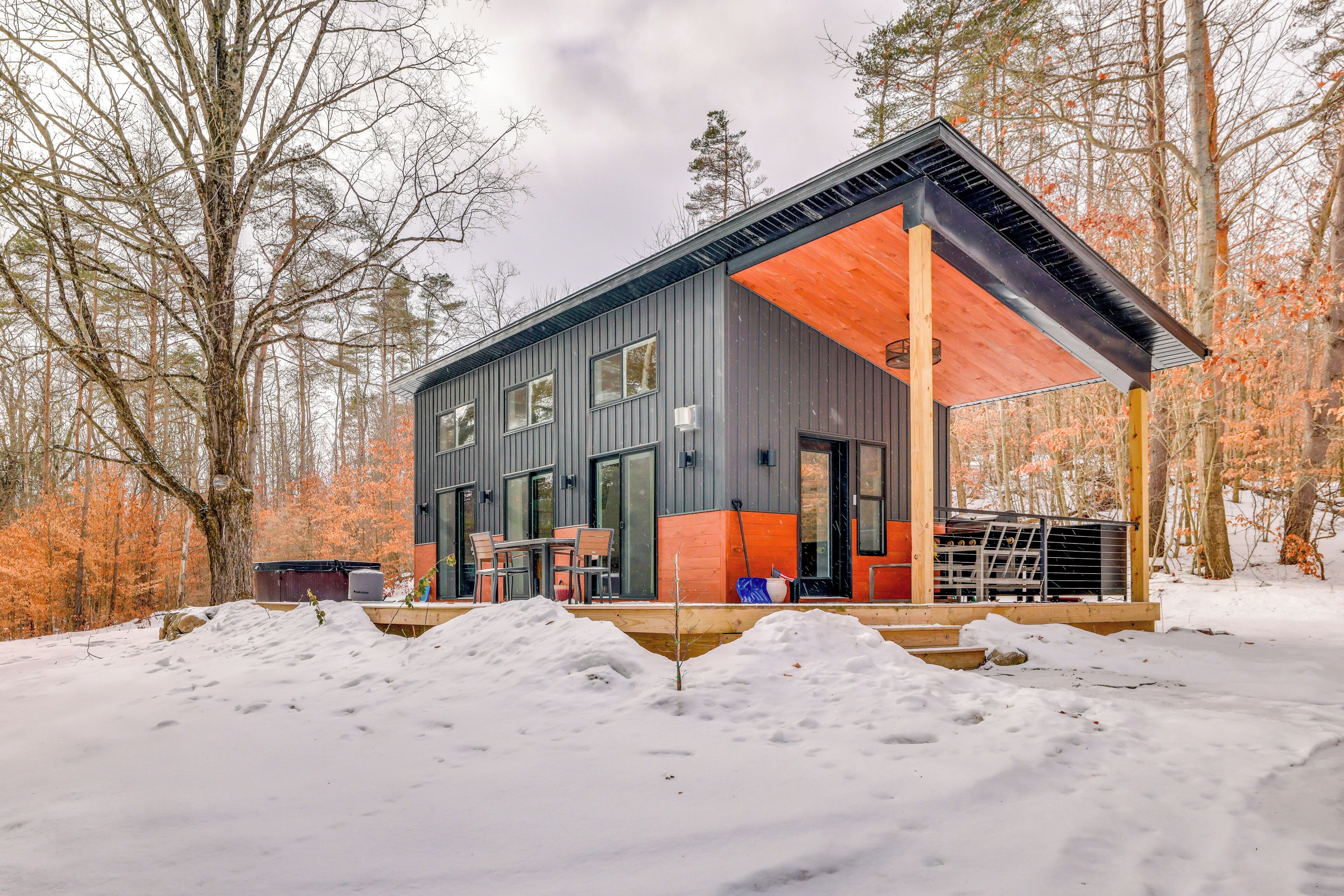 House (1 Bedroom) | Interior