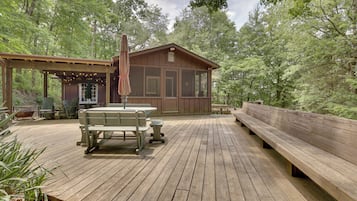 House (2 Bedrooms) | Front of property