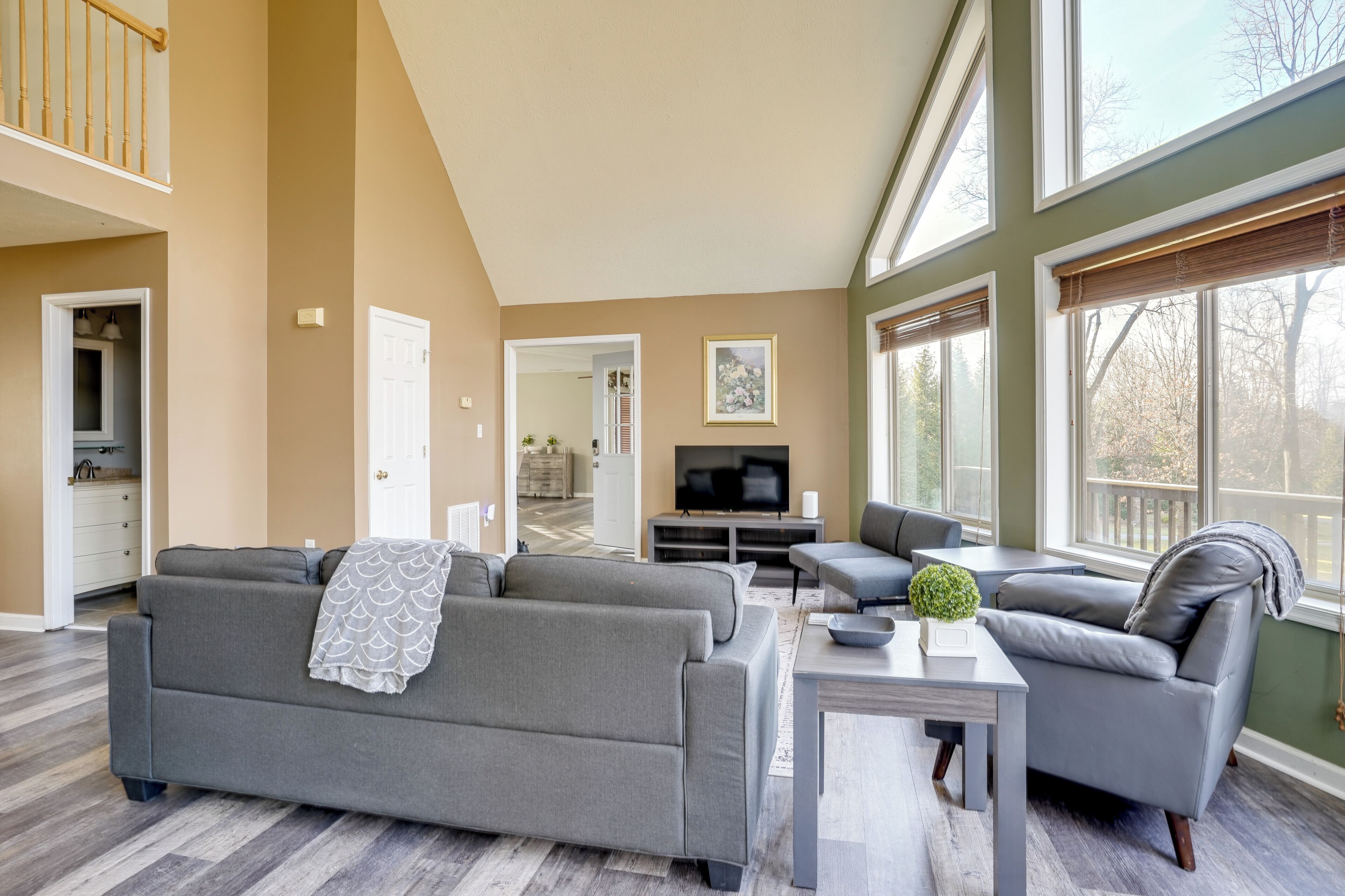 House (3 Bedrooms) | Interior