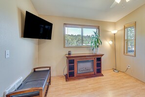 House (1 Bedroom) | Interior