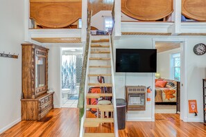 House (1 Bedroom) | Interior