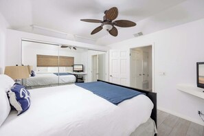 5 soverom, skrivebord, strykejern/-brett og wi-fi (inkludert)