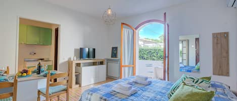 Estudio estándar (Missy Apartment) | Wifi gratis y ropa de cama