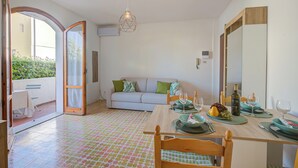 Studio Standar, balkon (Missy Apartment Peschiera del Garda) | Interior