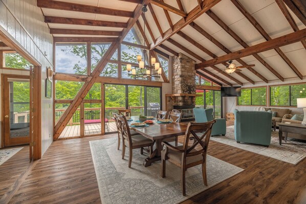 Interior - Lakefront Escape by Innsbrook Vacations! (Innsbrook)