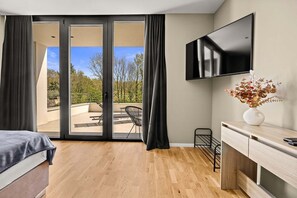 3 chambres, fer et planche à repasser, Wi-Fi, literie fournie