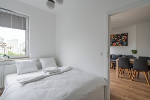Classic Apartment, City View - RentPlanet - Apartament Chorwacka (Wroclaw)