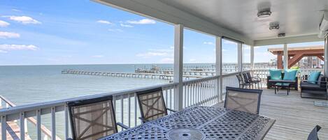 House, 2 Bedrooms | Outdoor dining