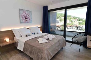 2 chambres, fer et planche à repasser, accès au Wi-Fi (inclus)