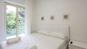 2 bedrooms - Poggio 54 in Naples With 2 Bedrooms and 2 Bathrooms (Naples)