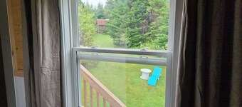 cozy apartment near the ocean