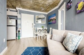 Living area - Zen on south beach (Miami Beach)