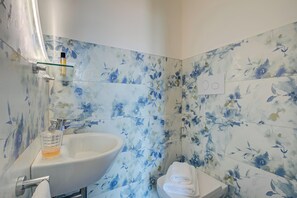 Bathroom - Casa Ferrari (Desenzano del Garda)