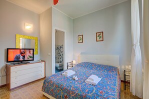 Apartamento família, vários quartos (Casa Ferrari) | 2 quartos, ferros/tábuas de passar roupa, Wi-Fi de cortesia