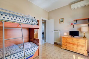 Apartemen Keluarga, beberapa kamar (Casa Ferrari) | 2 kamar tidur, setrika/meja setrika, Wi-Fi gratis, dan seprai linen